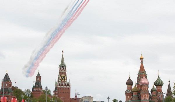 Воздушный парад Победы в Москве