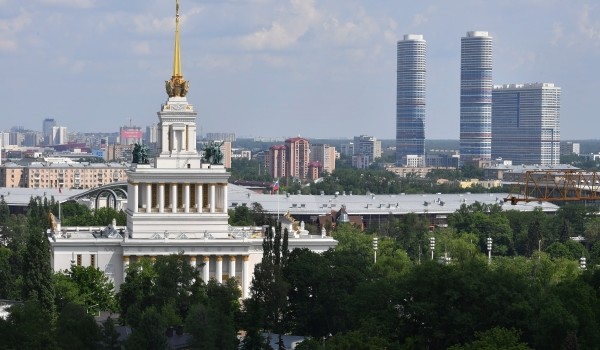Бирюков: Городские службы будут работать в усиленном режиме в День России и выходные