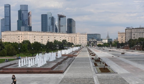 Сергей Собянин открыл сезон фонтанов в Москве