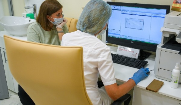 Более миллиона москвичей воспользовались электронной медицинской картой за 8 месяцев