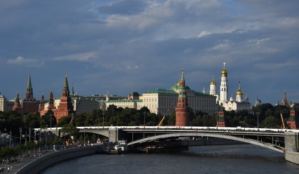 Работы по капремонту Большого Каменного моста ведутся в круглосуточном режиме