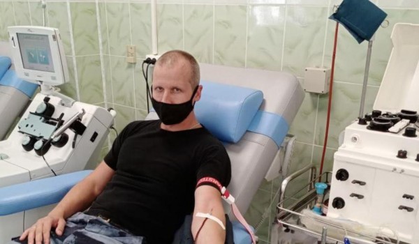 Сотрудники столичного ГУ Росгвардии приняли участие в безвозмездной сдаче крови