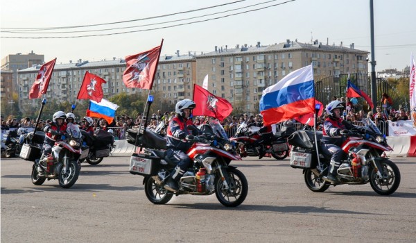 Выступление группы быстрого реагирования ГКУ «Пожарно-спасательный центр» на Московском мотофестивале