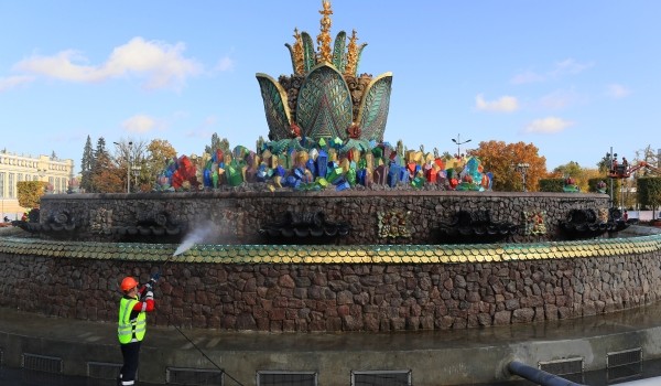 Московские фонтаны законсервировали на зиму
