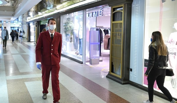 Более 30 нарушителей масочного режима выявлено в торговых центрах САО