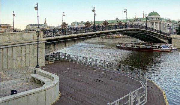 Завершен ремонт четырех крупных мостов Москвы