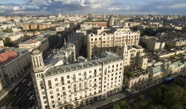 Американский бизнес инвестировал в экономику Москвы 2,7 млрд долларов