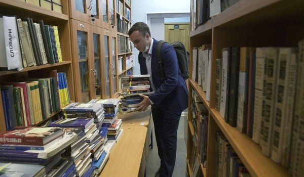 Помещения библиотеки имени Гайдара в Хамовниках капитально отремонтируют