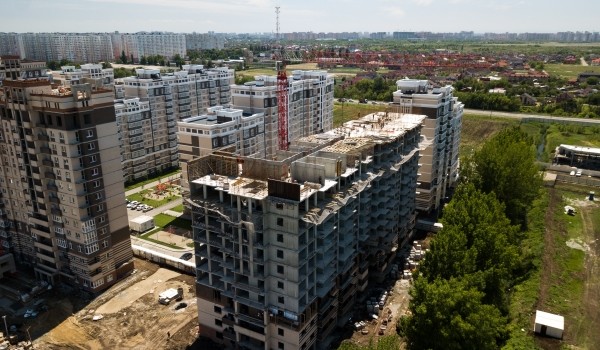 Жилой квартал с поликлиникой построят рядом со станцей метро «Стахановская»