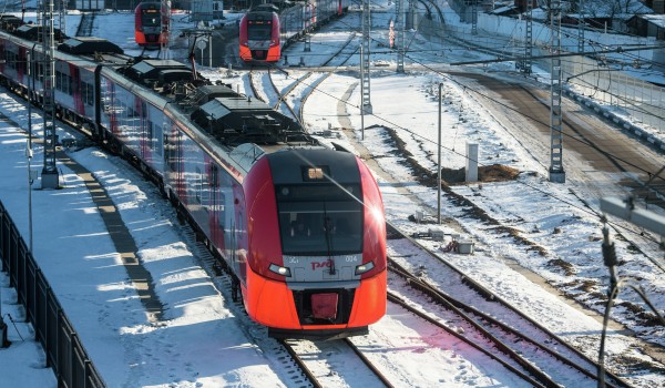 Более 3,5 тыс. км путей очистили от снега на МЖД и МЦК за минувшие сутки
