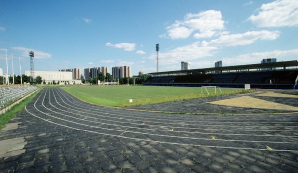 Собянин осмотрел ход реконструкции стадиона «Москвич» в Текстильщиках