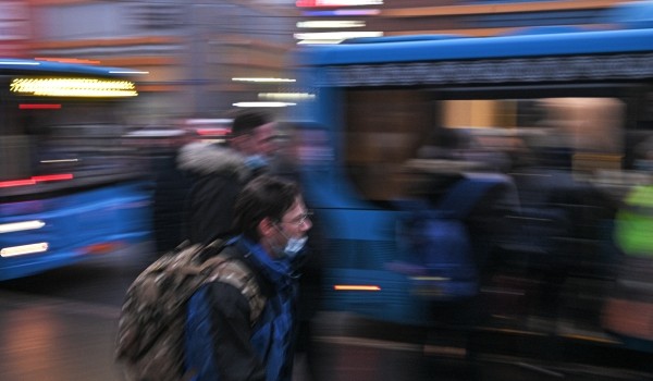 Более миллиарда пассажиров перевезли автобусы коммерческих перевозчиков в Москве за пять лет