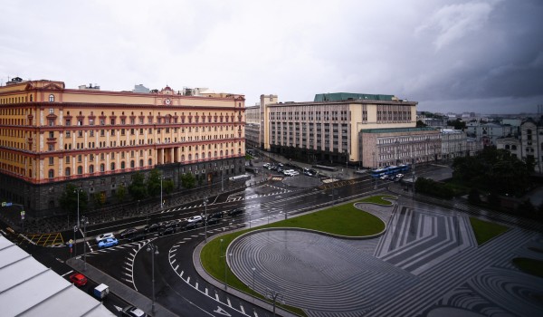 Москвичи смогут проголосовать за памятник на Лубянке на семи площадках