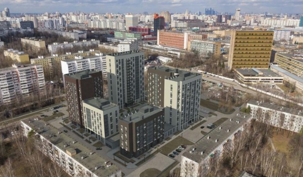 Более ста домов построено в Москве по программе реновации