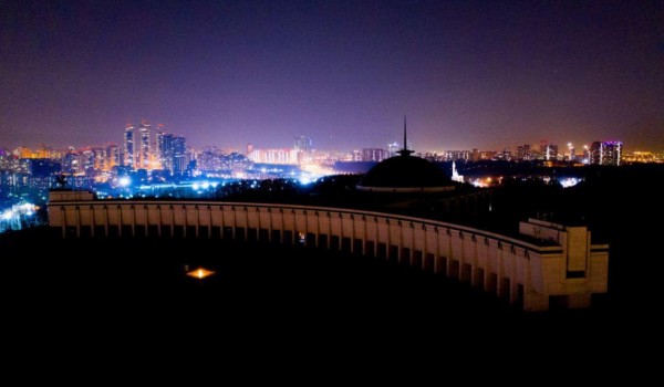 Подсветку на 7 тысячах кв. метрах отключит Музей Победы во время акции "Час Земли"