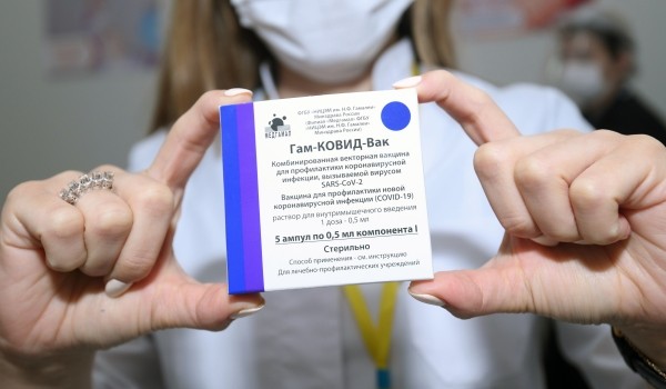 Собянин призвал москвичей активнее вакцинироваться от COVID-19