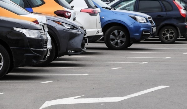 В районе Чертаново Северное появилась бесплатная парковка на 150 машино-мест