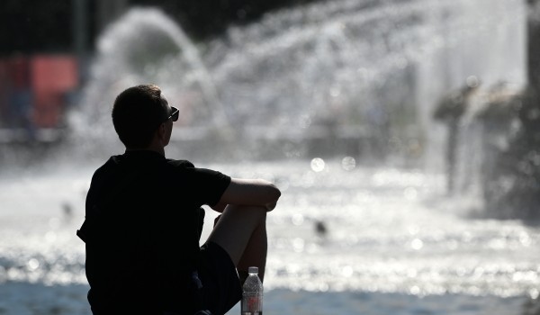 На проблемы со здоровьем во время жары жалуются 80% москвичей