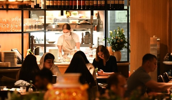 Клуб «Cinema Bar Хауз» в Москве могут закрыть за нарушение мер против COVID-19