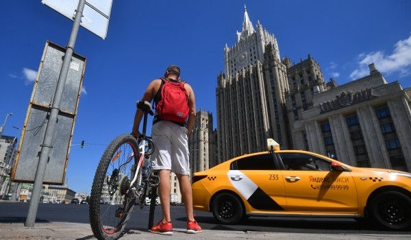 Новая система для водителей такси стартует в Москве с 1 августа