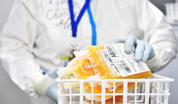 В Москве с начала пандемии заготовили 18 тонн донорской плазмы с антителами к коронавирусу