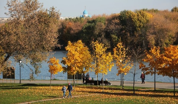 Переменная облачность и до 12 градусов тепла ожидается в столице 11 октября