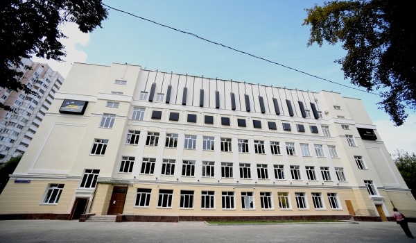 Строительная готовность гимназии на северо-востоке Москвы составляет более 90%