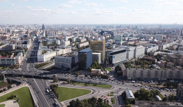 На вторичном рынке Москвы число оформленных прав увеличилось почти на треть за 9 месяцев