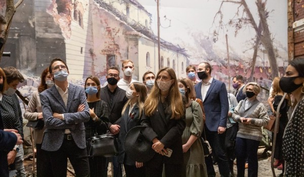 Активисты столичного департамента увековечили память о своих предках