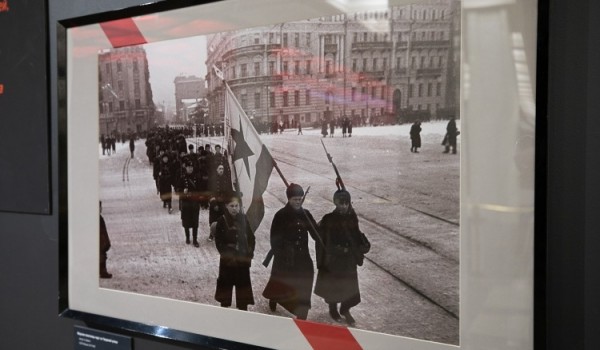 К 80-летию легендарного парада Музей Победы подготовил новую выставку
