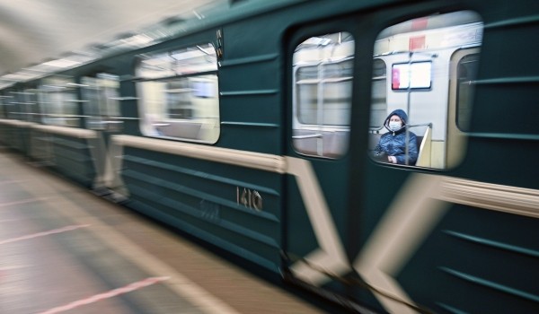 В октябре в Москве выявлено 50 тыс нарушений масочного режима в транспорте