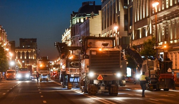 Более 28 млн кв. м асфальтовых покрытий заменили на дорогах Москвы в этом году