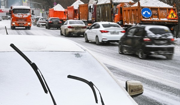 Почти 60 снегосплавных пунктов начали работу в Москве