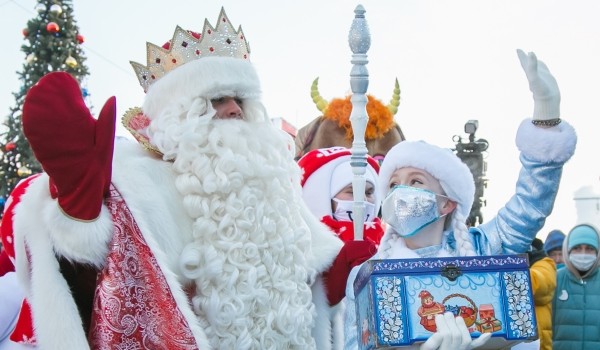Более 150 мероприятий организовано для московских семей с детьми к новогодним праздникам