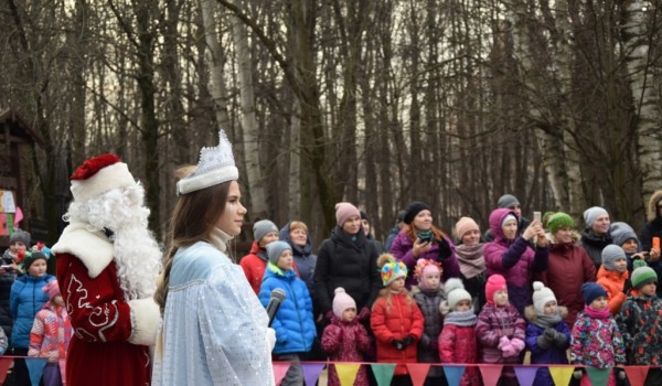 Жителей Москвы пригласили на «Новогоднюю сказку» в Терлецкий лесопарк
