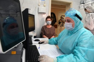 Штаб: За сутки в РФ подтвердили 38 тыс. 850 случаев коронавирусной инфекции, в Москве - 11 тыс. 557