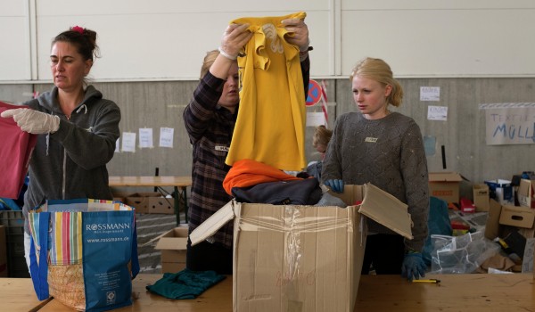 Для беженцев ЛНР и ДНР москвичи передали более 200 тысяч товаров