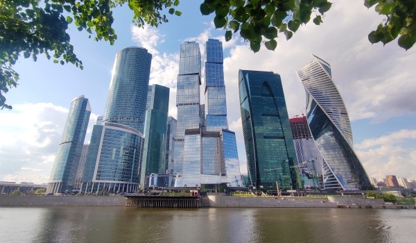 Подземный пешеходный переход рядом с деловым центром «Москва-Сити» реконструируют