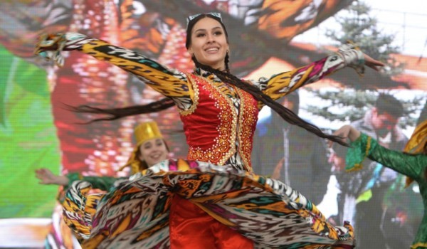 Виталий Сучков пригласил москвичей на онлайн-празднование «Навруза»