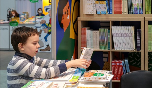 Юрий Лахтиков: Книги продолжат выпускать после подорожания бумаги, если на них будет спрос
