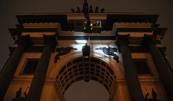 Триумфальную арку на Кутузовском проспекте промоют после зимы в ночь на пятницу
