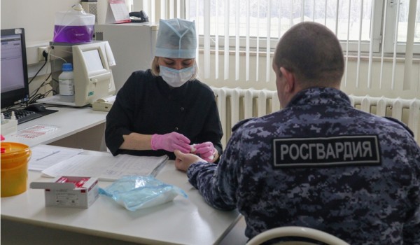 Всероссийская акция "От сердца к сердцу" проходит в столичном главке Росгвардии