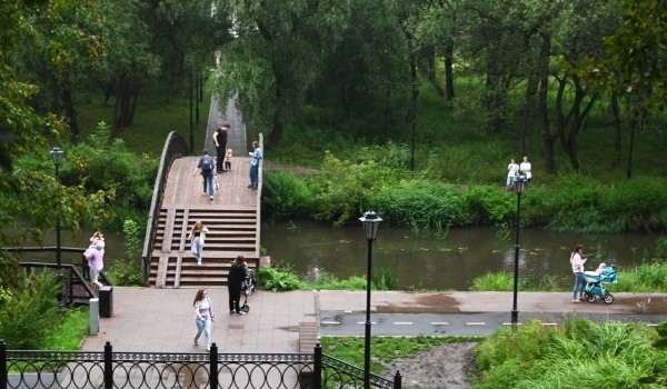 Экскурсии, лекции и мастер-классы пройдут в Москве в День парков 21 мая