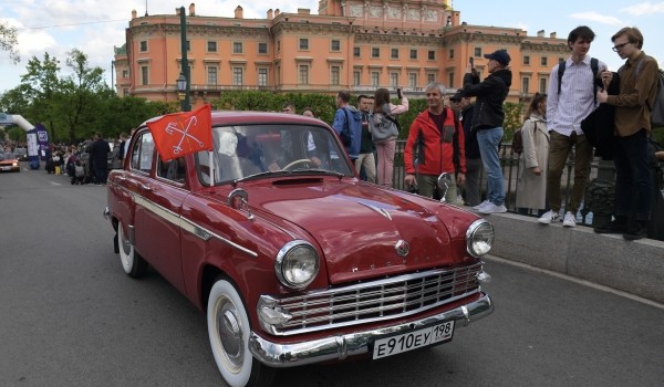 160 автомобилей «Москвич» соберет фестиваль в ОЭЗ «Технополис “Москва”»
