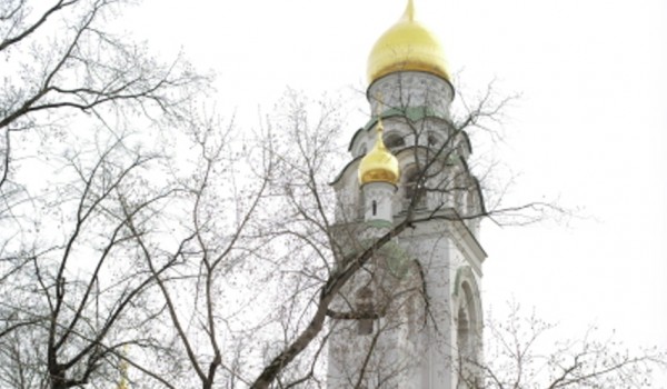 В комплексе зданий Правительства Москвы открыта фотовыставка построенных православных храмов