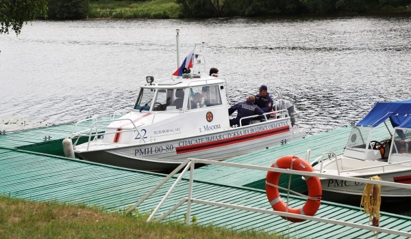 «Московский паркинг» помогает ГИМС МЧС перемещать судна нарушителей на спецстоянки