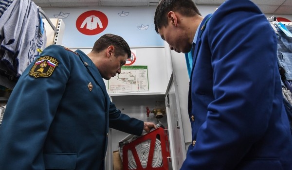 Более 40 тыс. проверок провели пожарные инспекторы в Москве за 5 лет