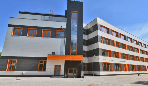 Завершается строительство нового учебного корпуса в ЦАО
