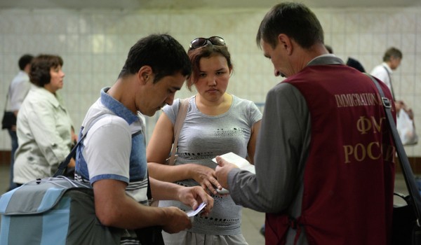 Федерация мигрантов: Доля приезжих среди заключенных в Москве и регионах - всего 4,8%