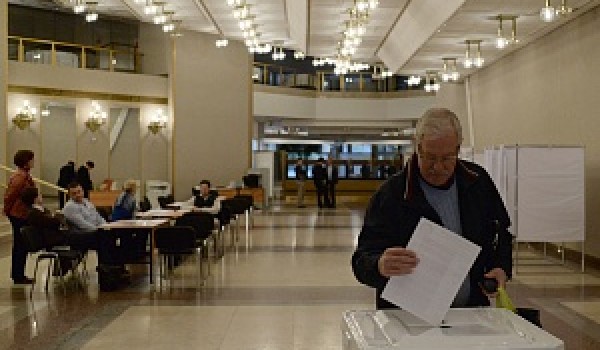 Опрос Russian Field: Почти 60% москвичей собираются посетить муниципальные выборы